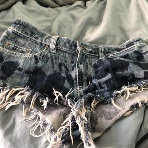 Shorts size 27